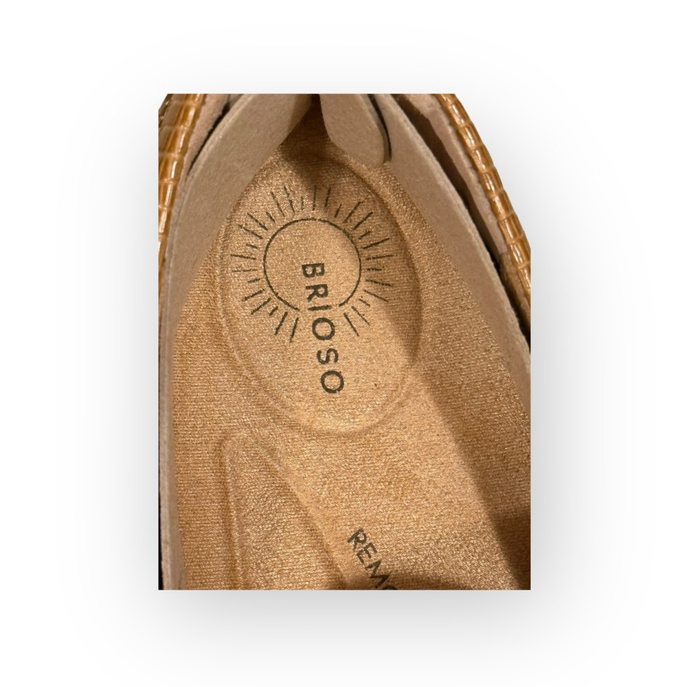 Brioso Frisco Women’s Lizard Embossed Loafers Gold Detail Size 7.5 NWOT - Picture 3 of 10